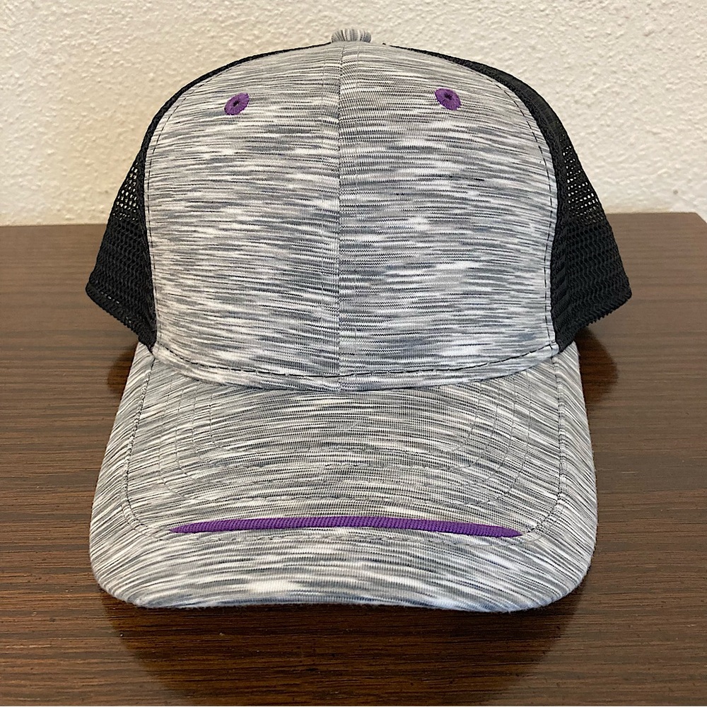 NWOT Paramount Apparel Gray Heathered Hat with Purple Accent Style I-1785CM